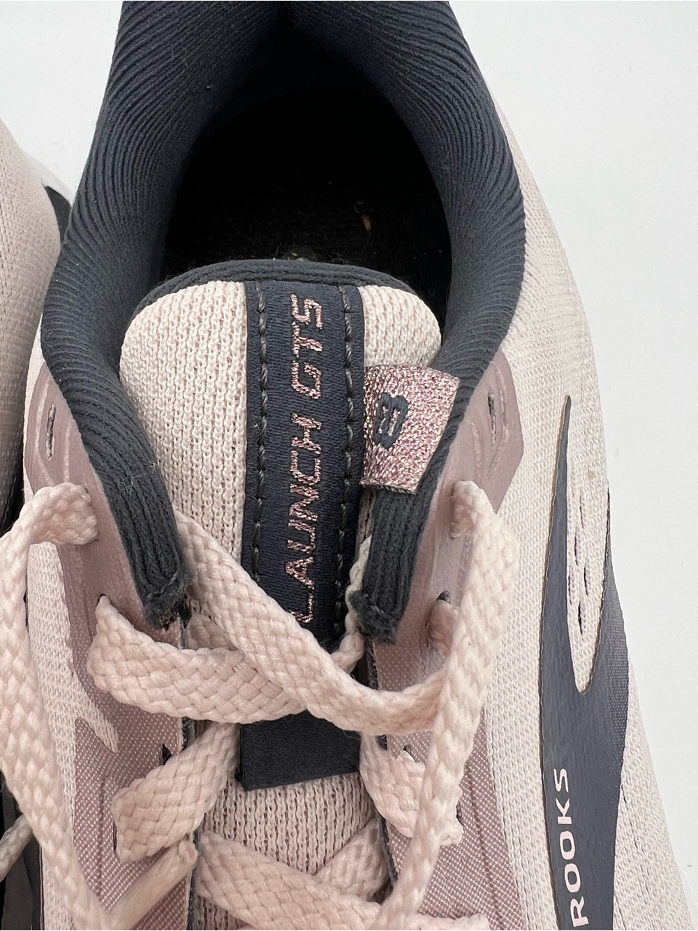 Brooks launch 8 gts running shoes women’s size 7 sneakers pink athletic gym - Picture 8 of 11